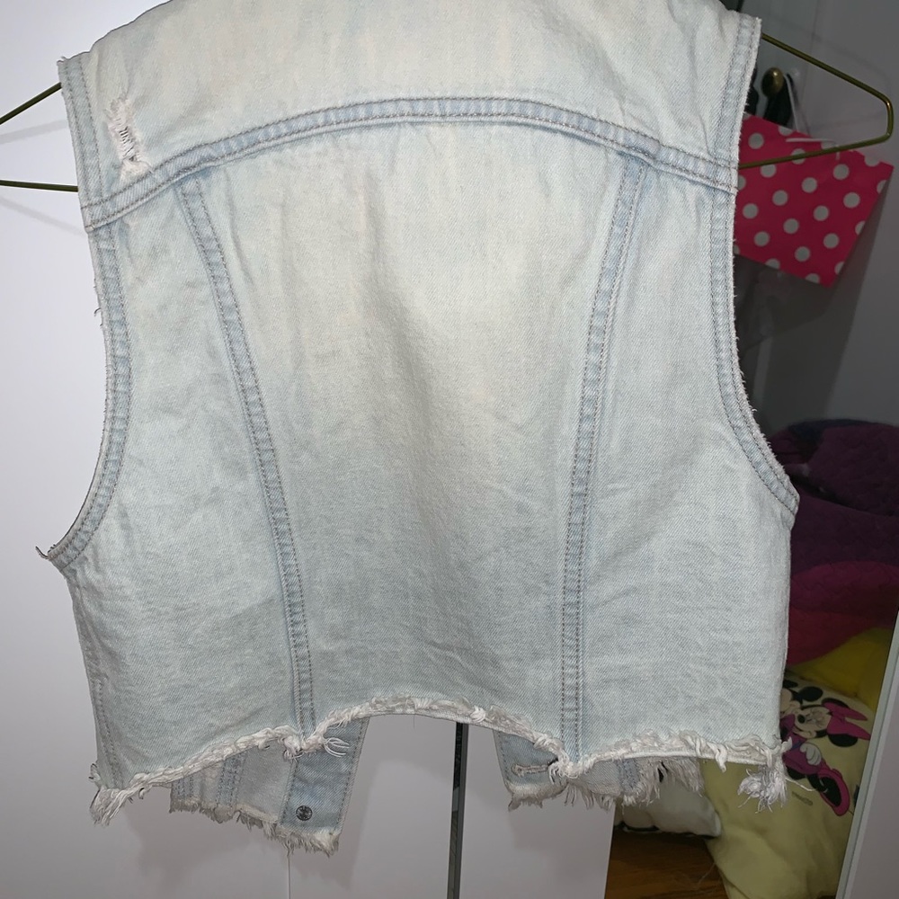 cropped denim jacket